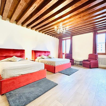 Venice Luxury Suites Exteriör bild