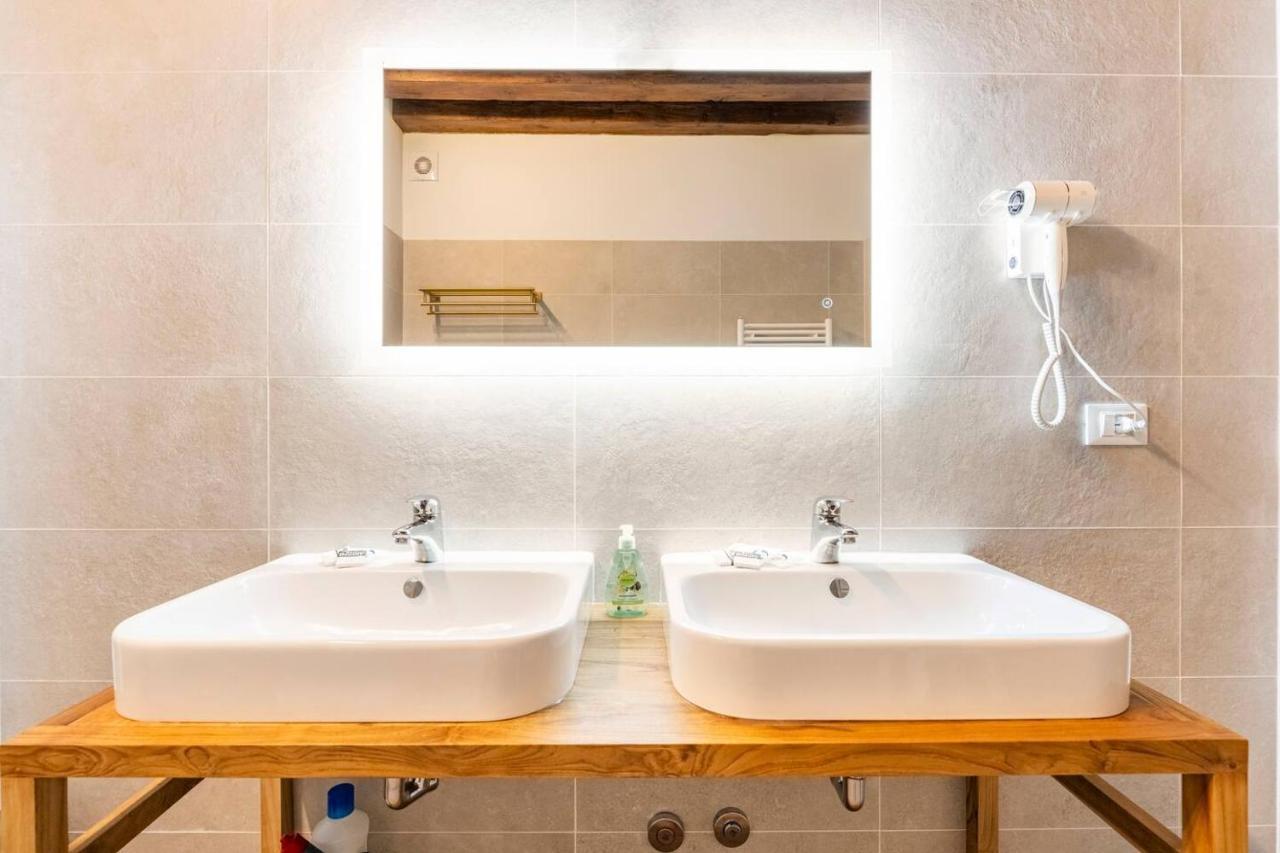 Venice Luxury Suites Exteriör bild