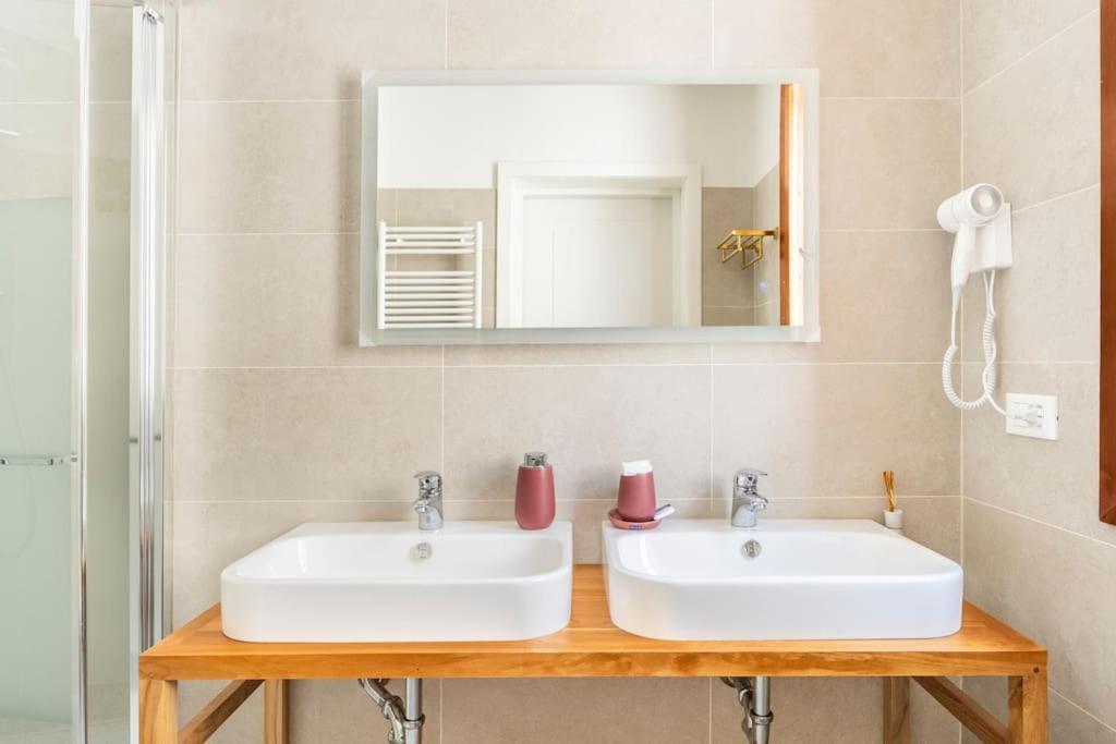 Venice Luxury Suites Exteriör bild