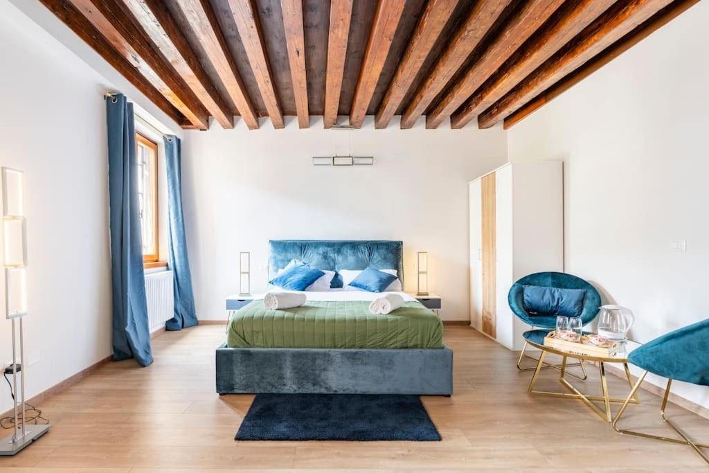 Venice Luxury Suites Exteriör bild